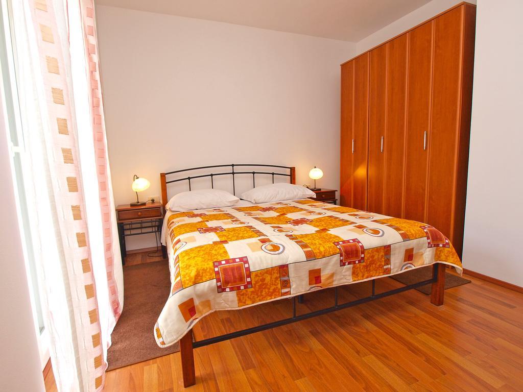 House Franko 1330 Dovolenkový dom Porec